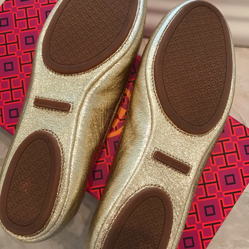 Tori Burch NWT Miller Gold Shoe